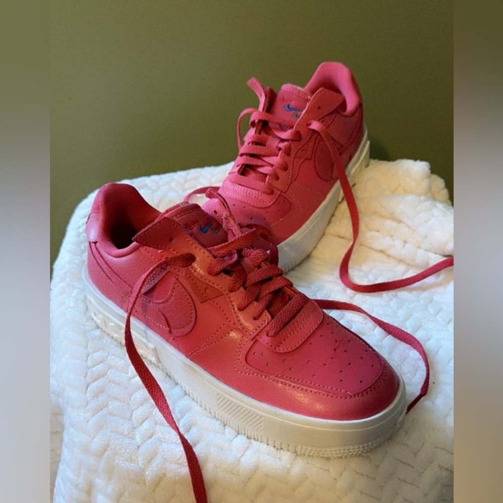 Nike Air Force 1